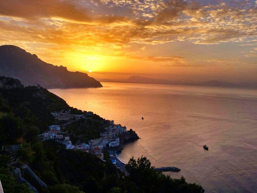 La Rosa Del Mare Villa Amalfi Exterior photo